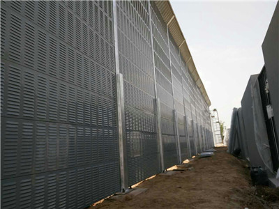 <a href=http://www.51caipu.com.cn/news_article?news_id=119>聲屏障</a>